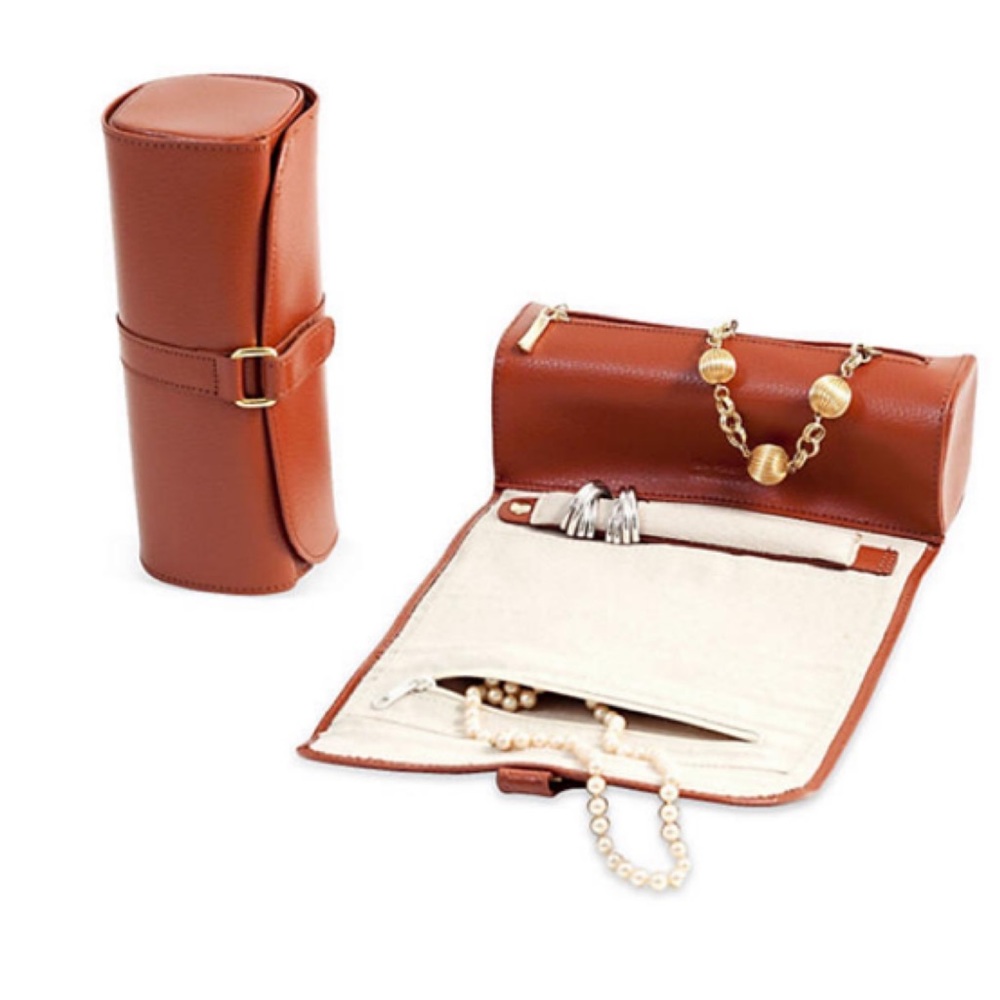 Bey Berk Leather Jewelry Roll